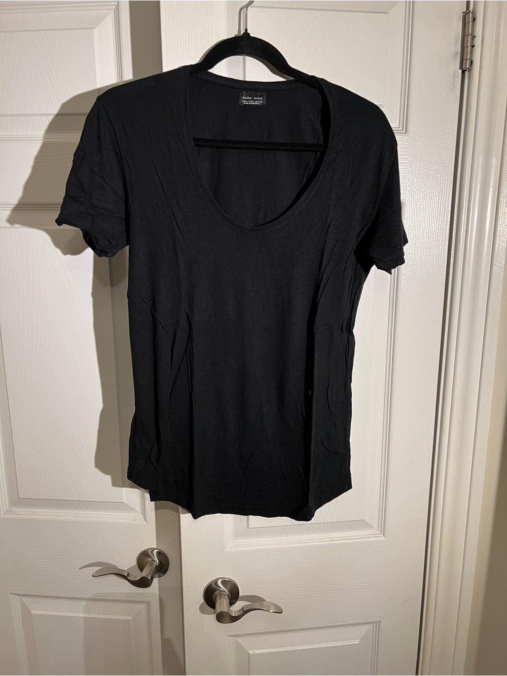 Zara Black Scoop Neck Short Sleeve Tee - Minimalist Classic